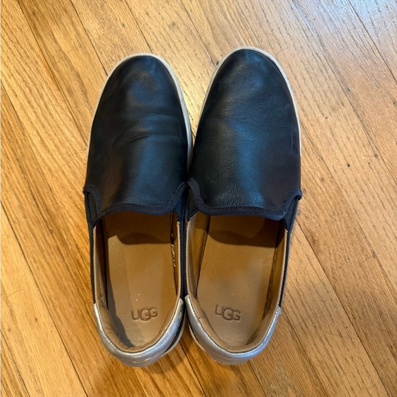 UGG Leather Slip-On Sneakers – Black & Metallic – Women’s 10 - Picture 3 of 9